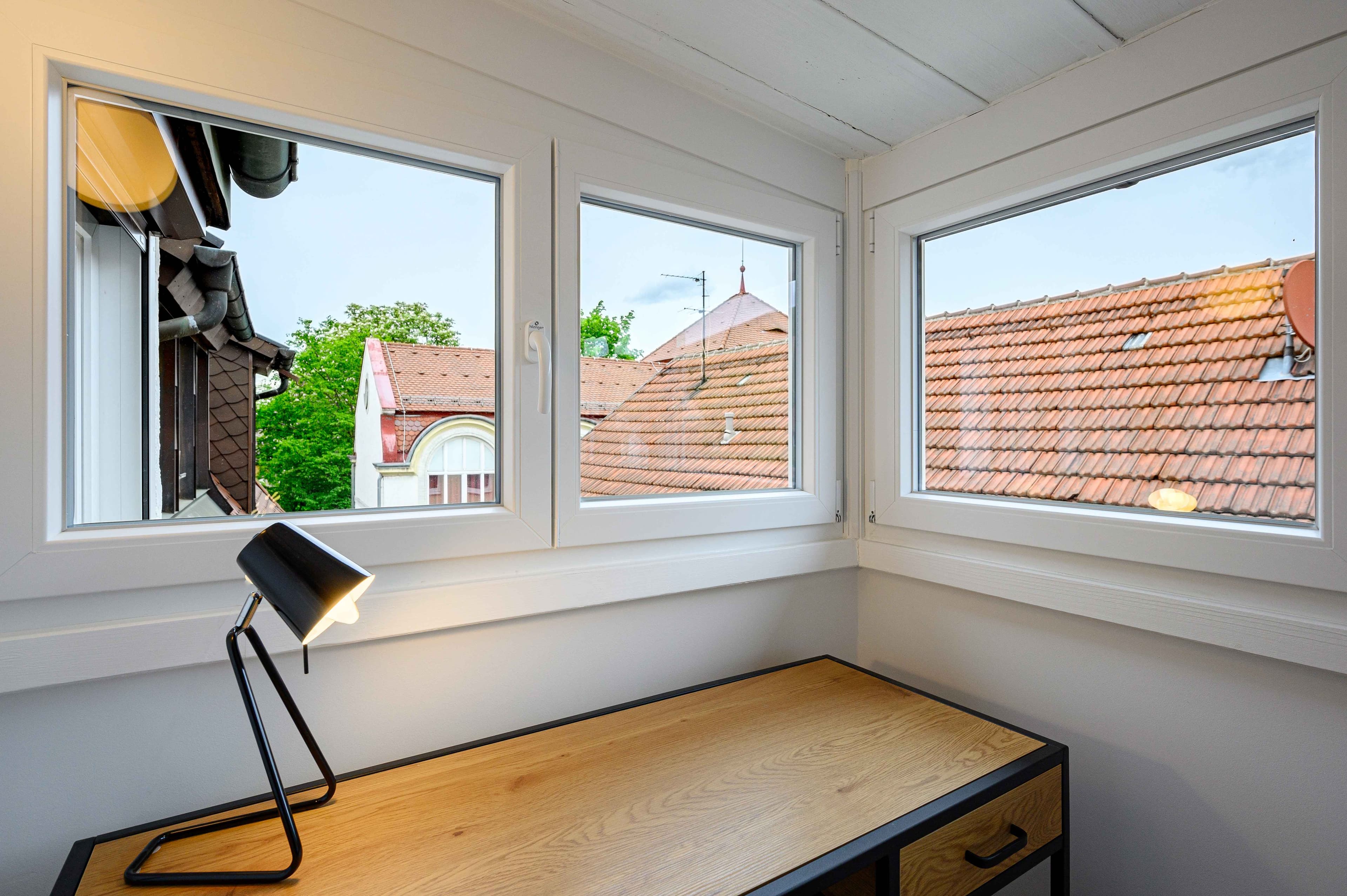 Picture of unit DE-09-014-003-03HF