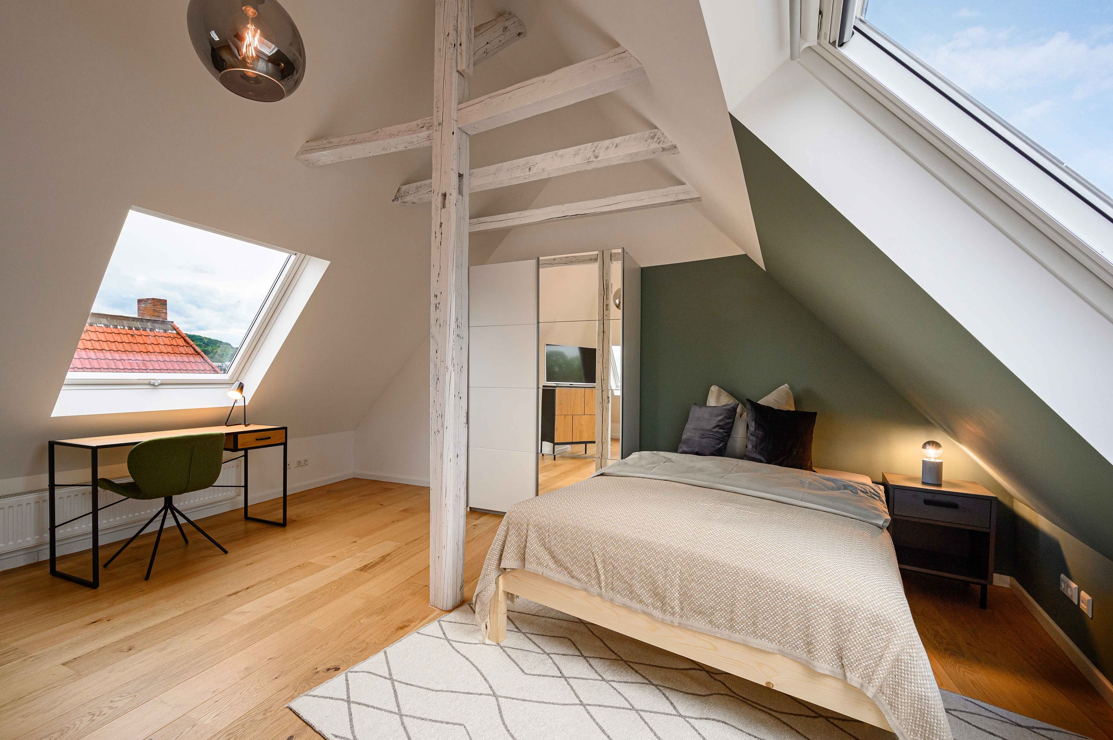 Picture of unit DE-09-014-003-04HF