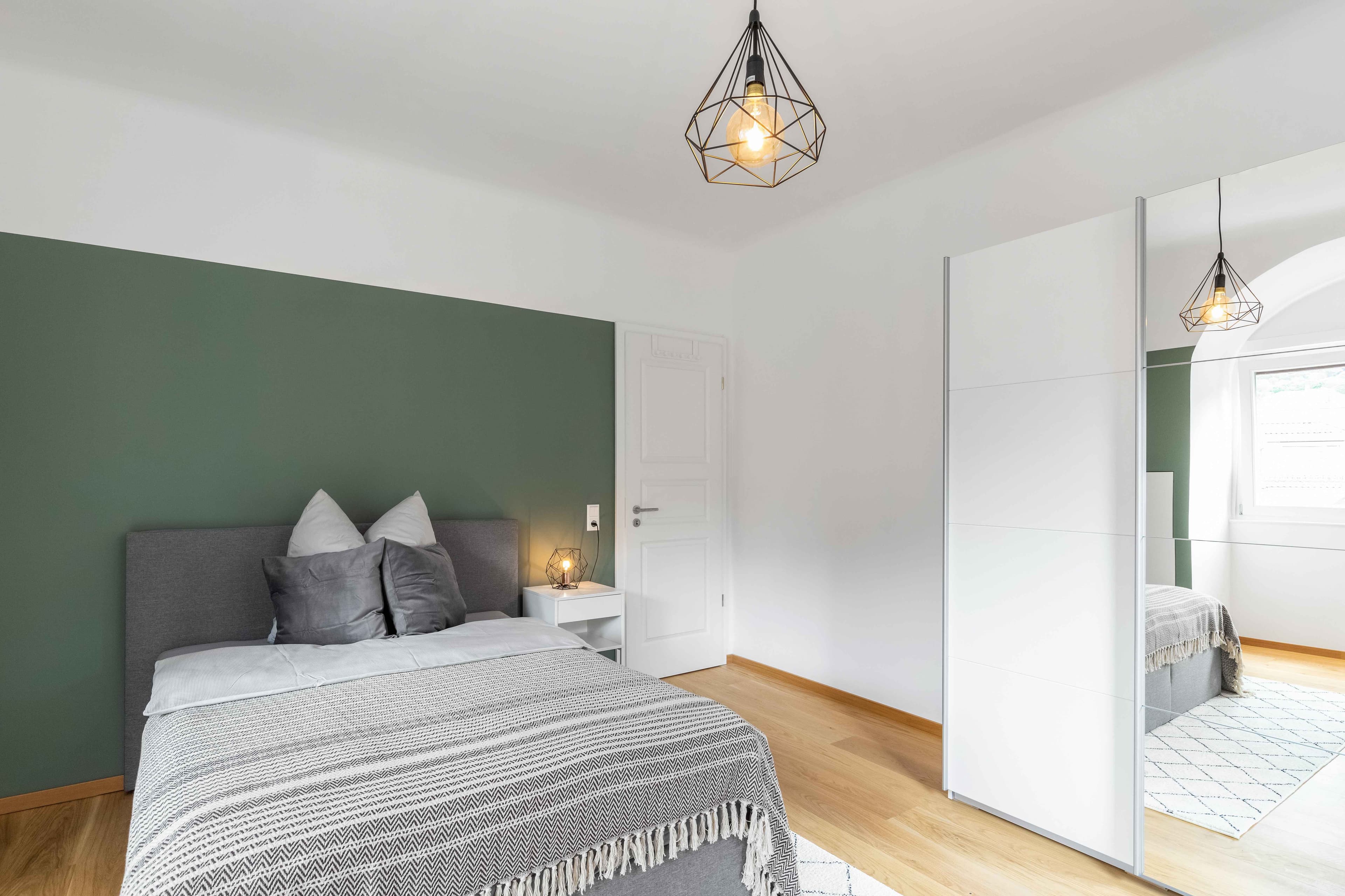 Picture of unit DE-09-013-001-04HF