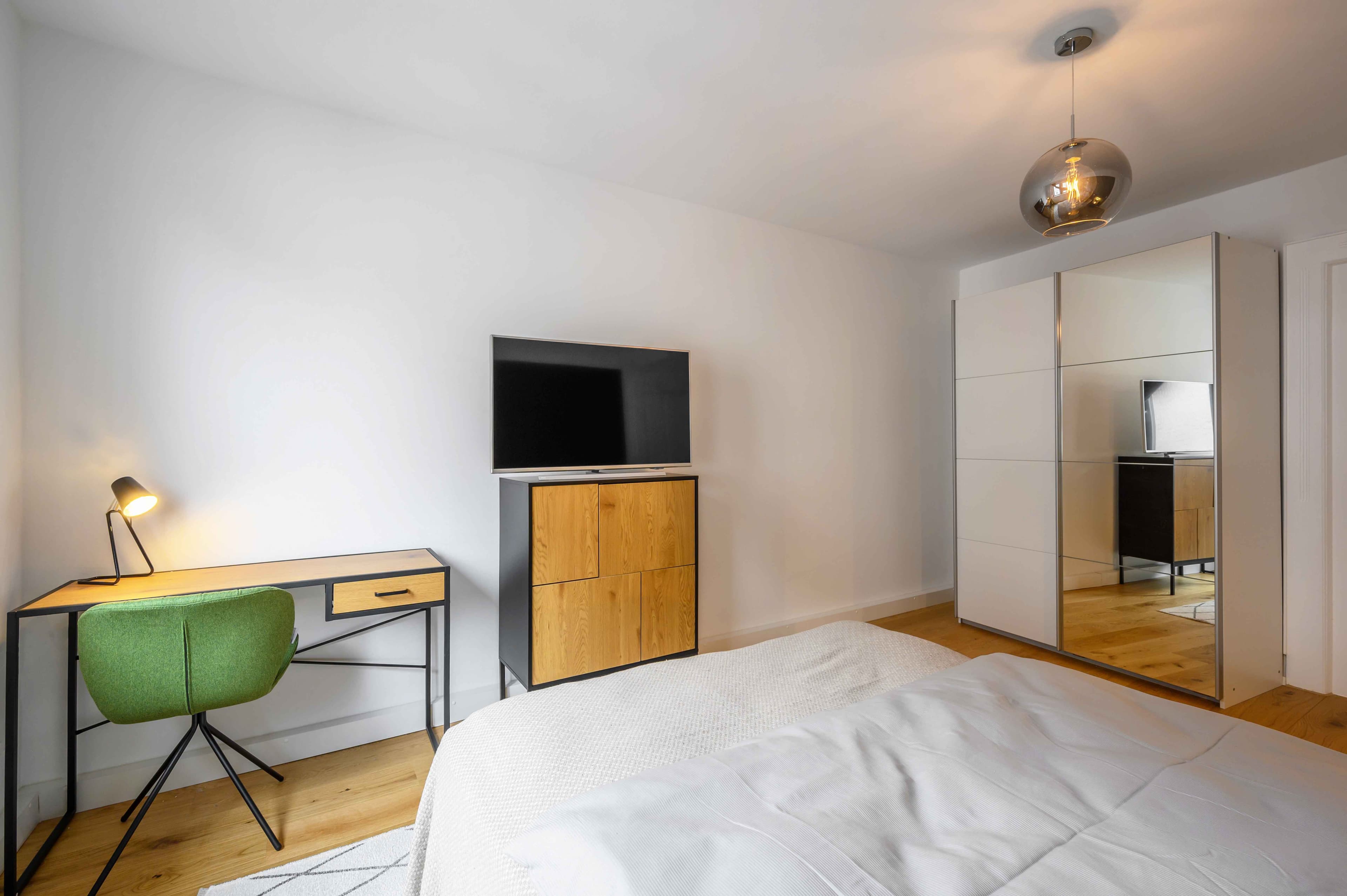 Picture of unit DE-09-014-001-02HF