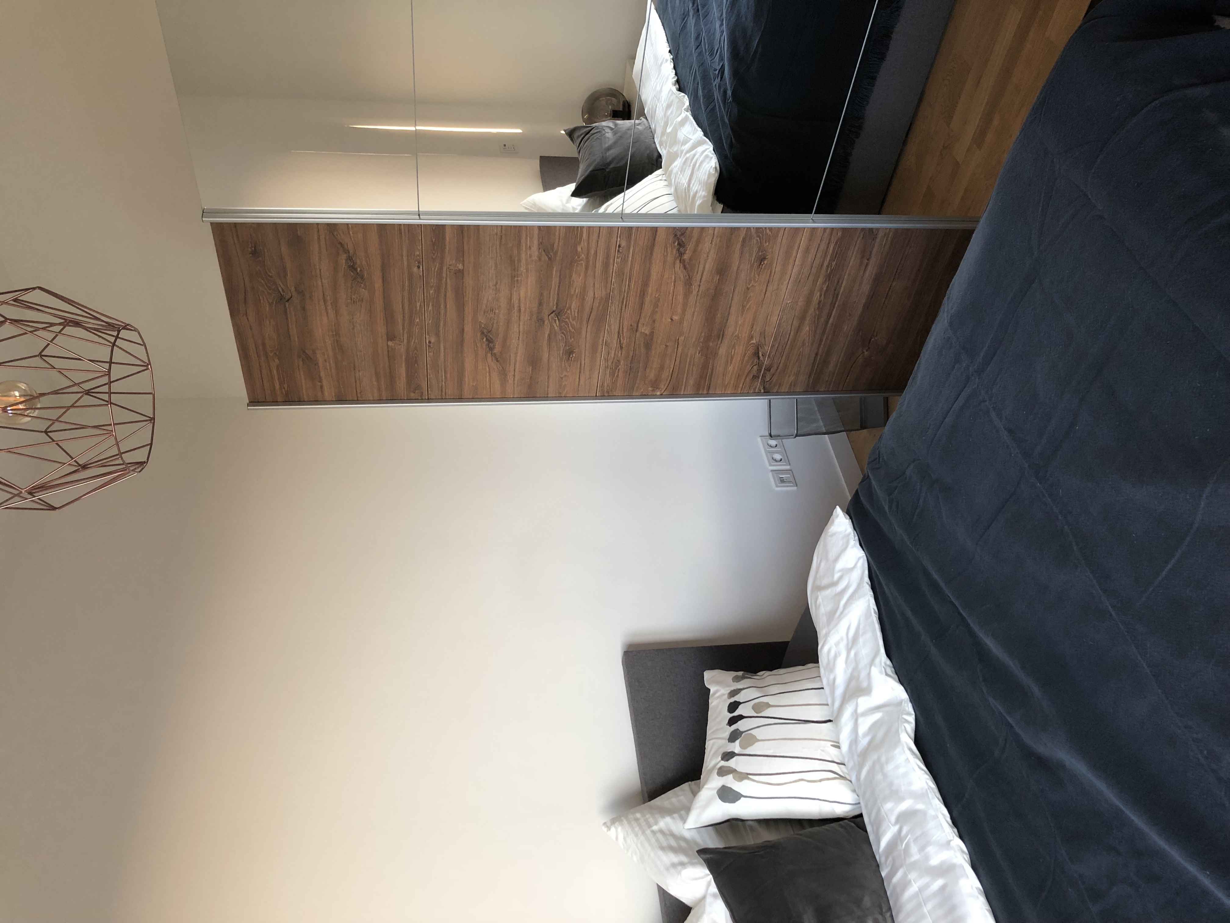 Picture of unit DE-01-002-004-04HF