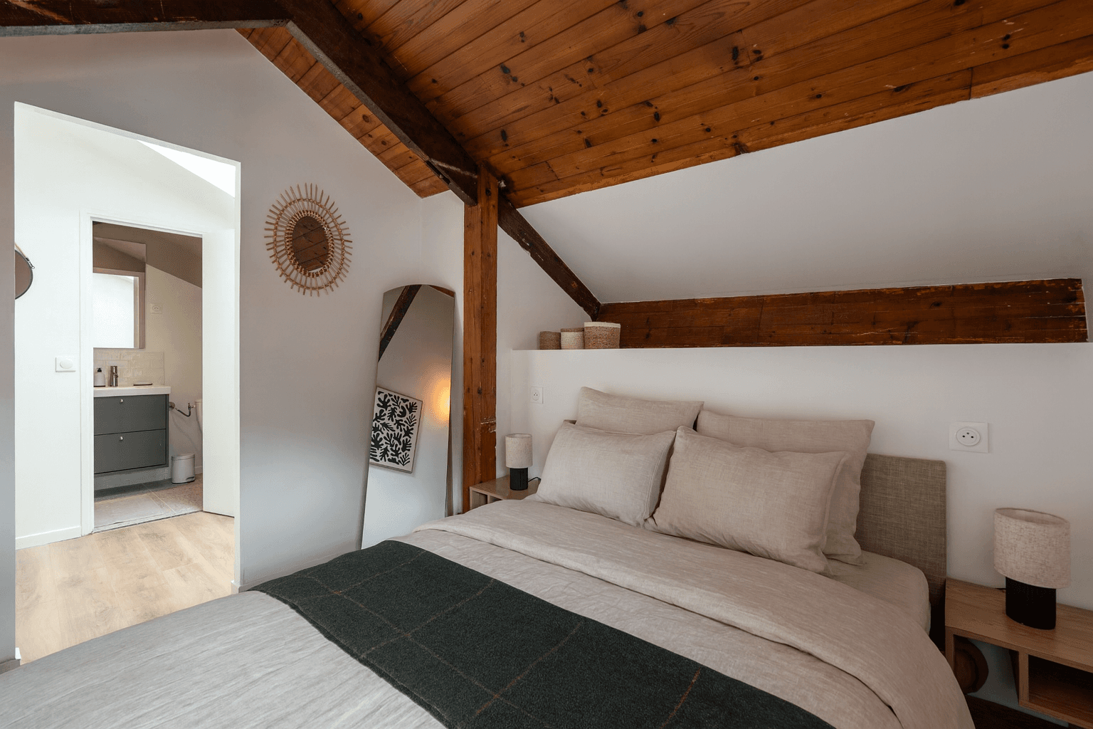 Picture of unit FR-18-011-001-013