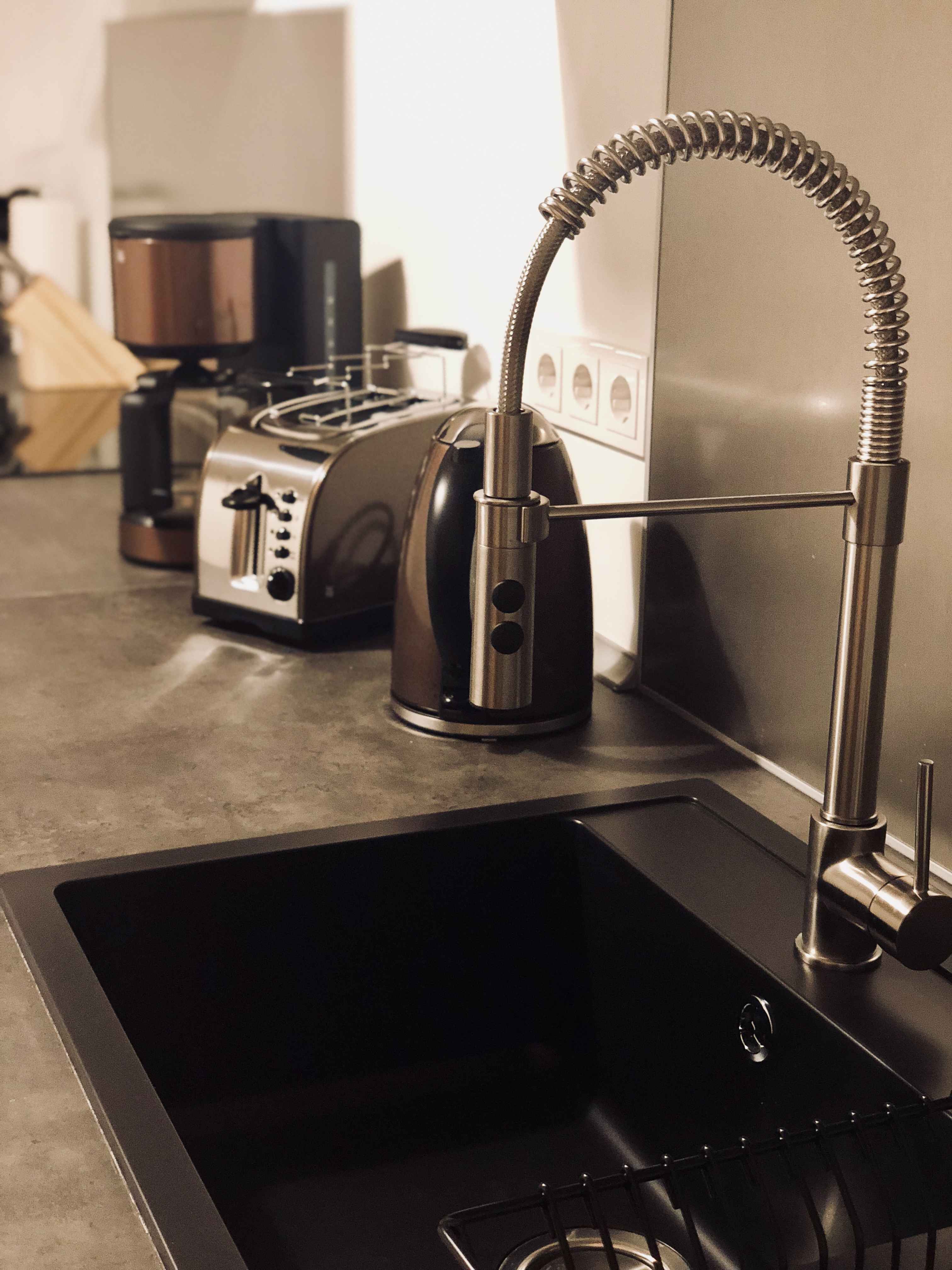 Picture of unit DE-01-002-004-02HF