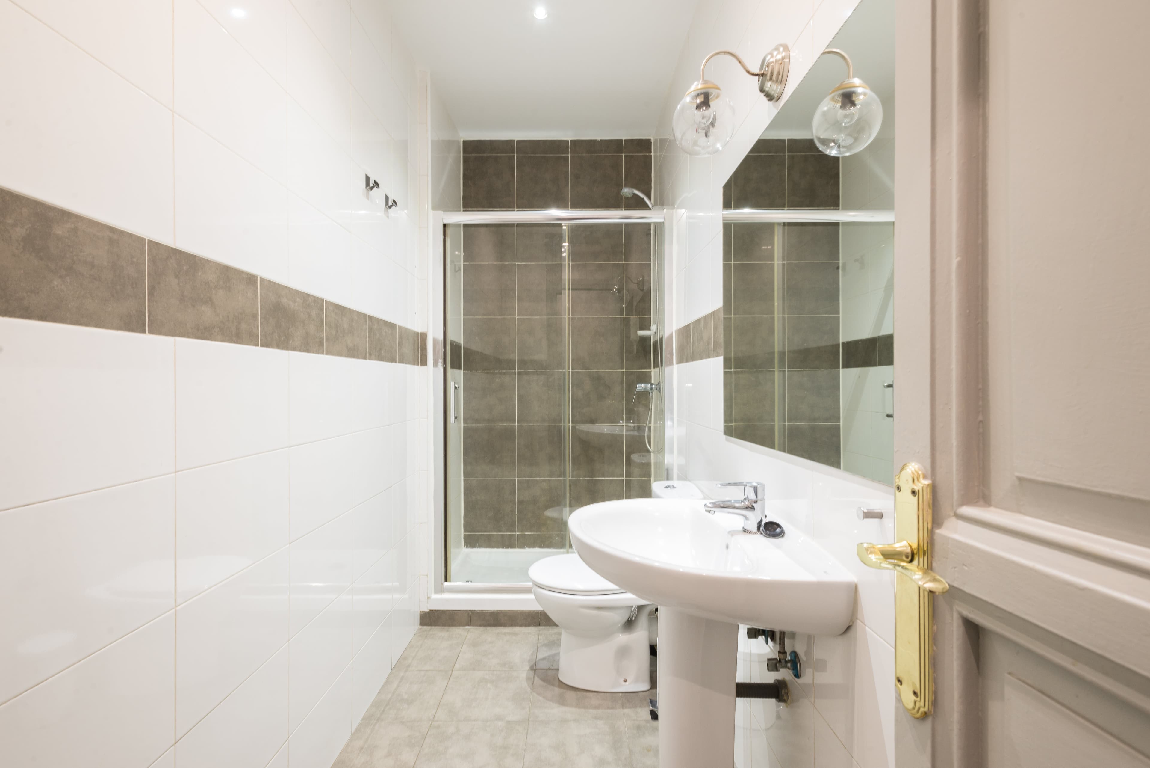 Picture of unit ES-15-007-001-02H