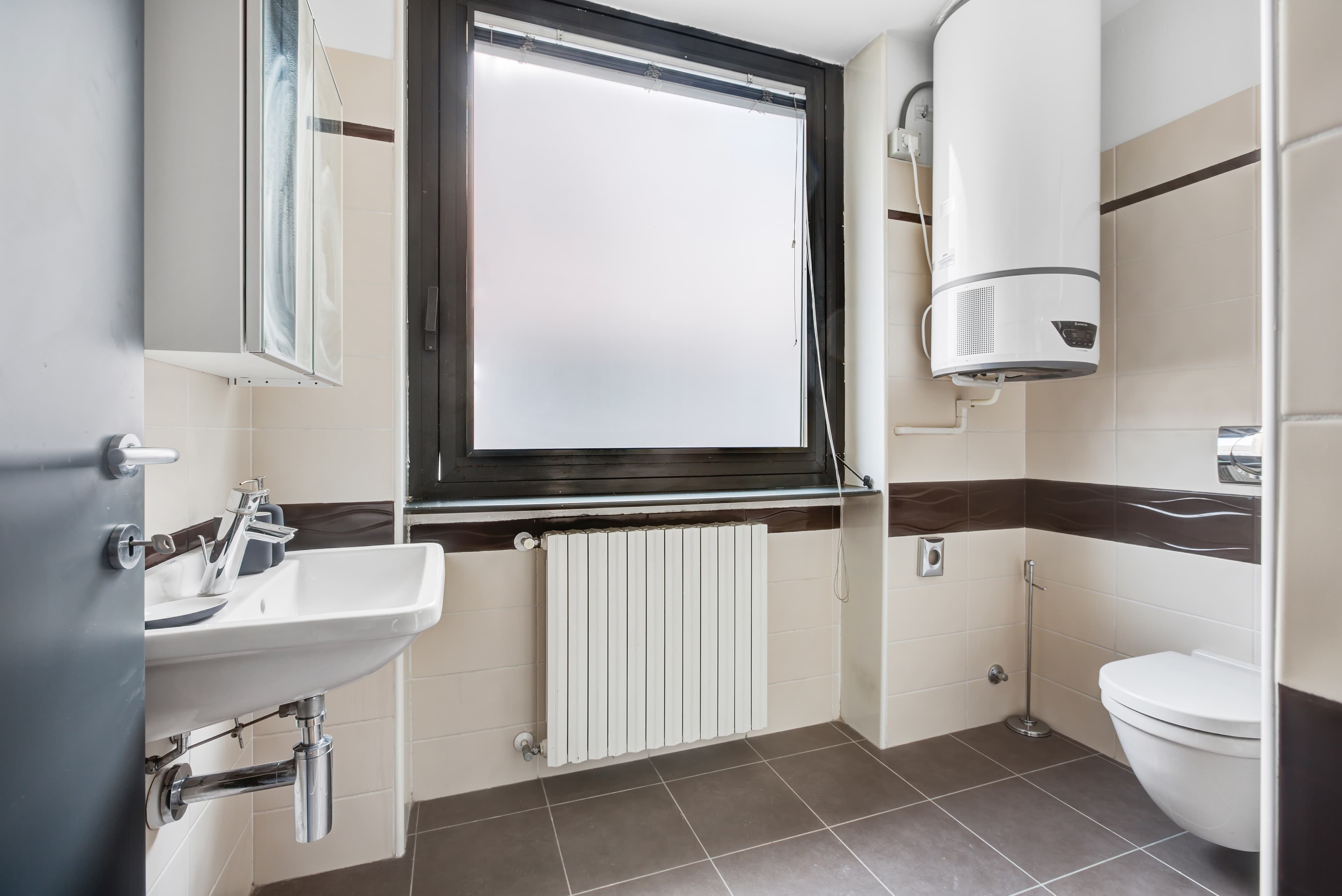 Picture of unit IT-14-037-008-07H