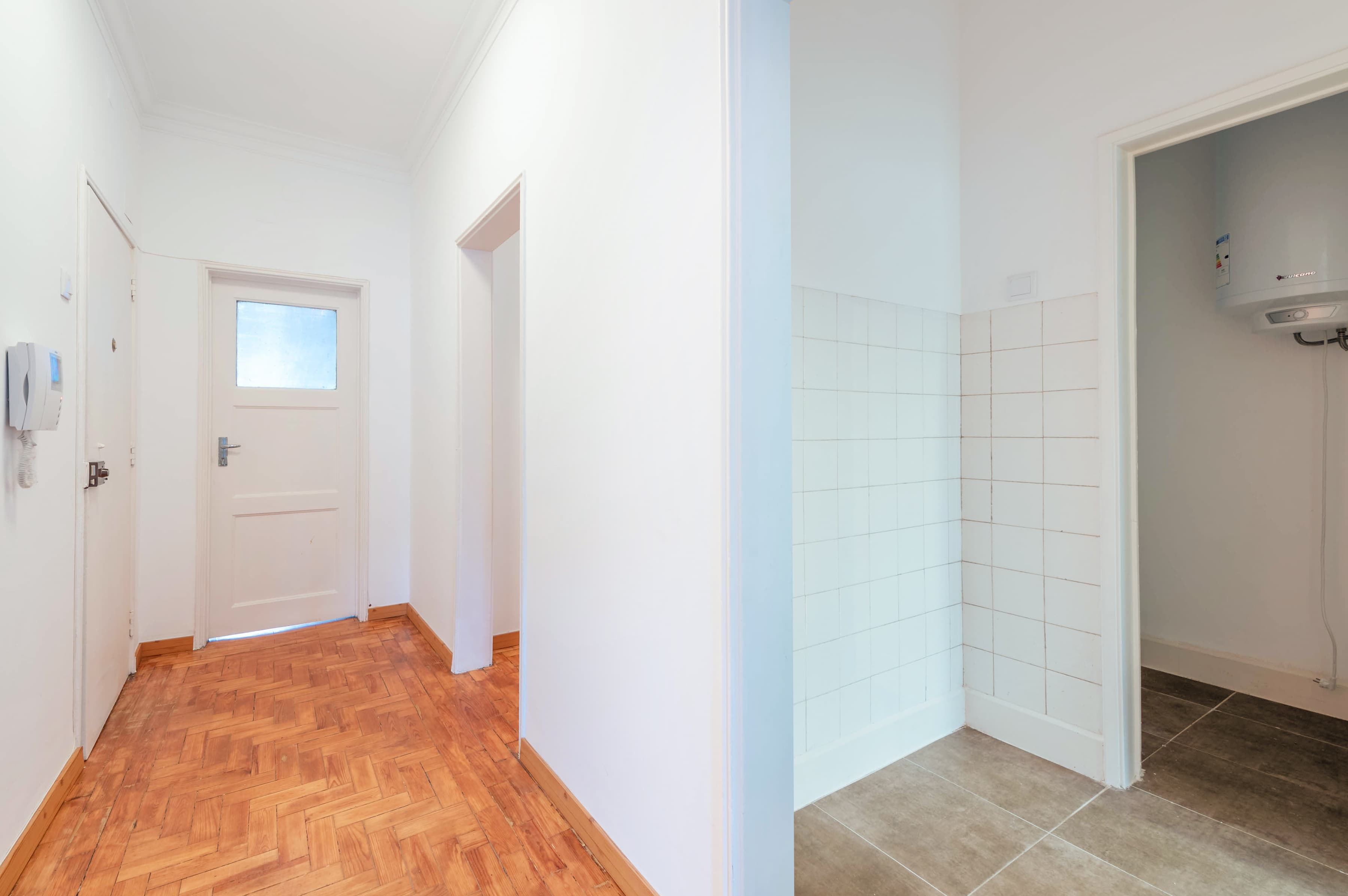 Picture of unit PT-17-005-010-02H