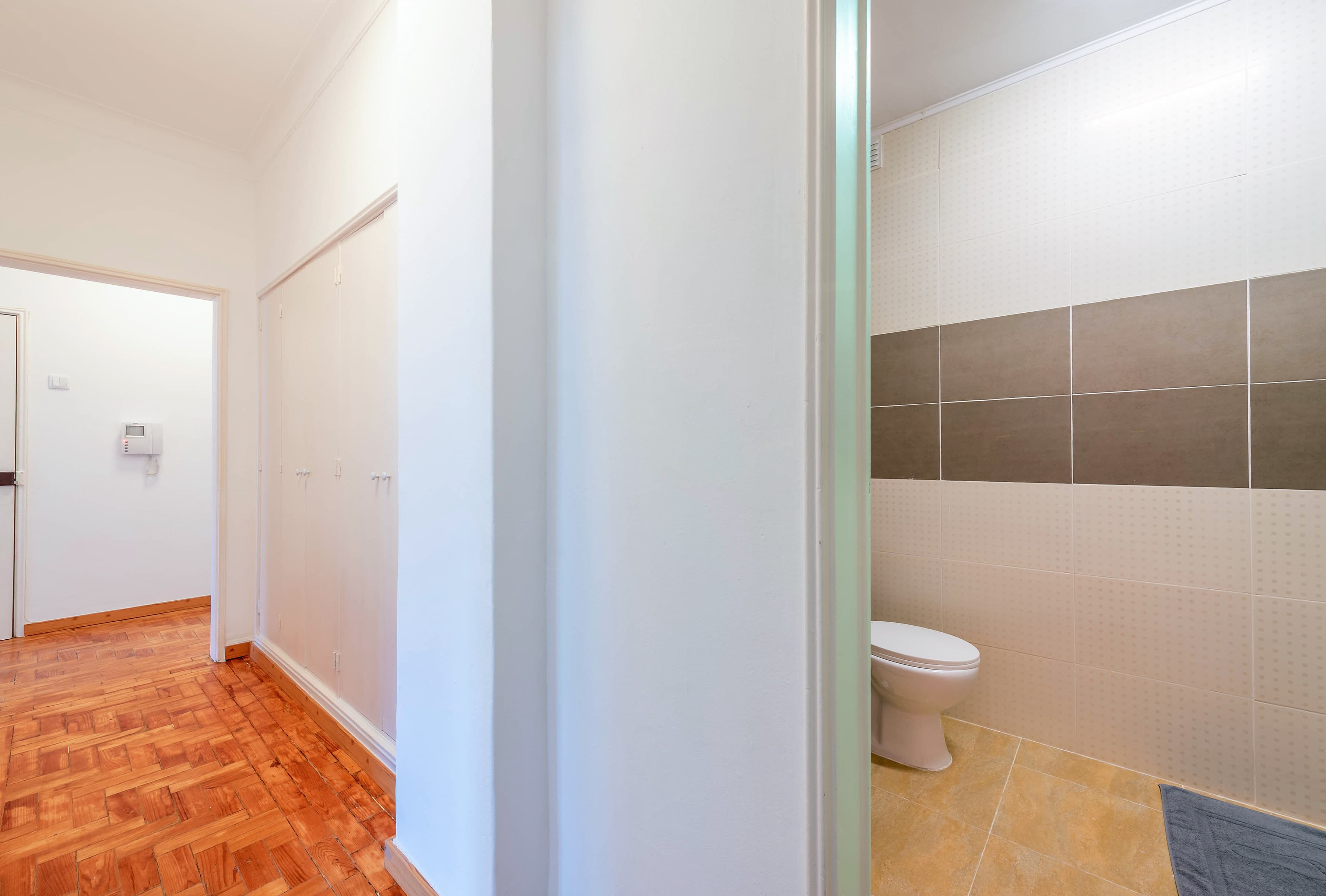 Picture of unit PT-17-005-011-02H