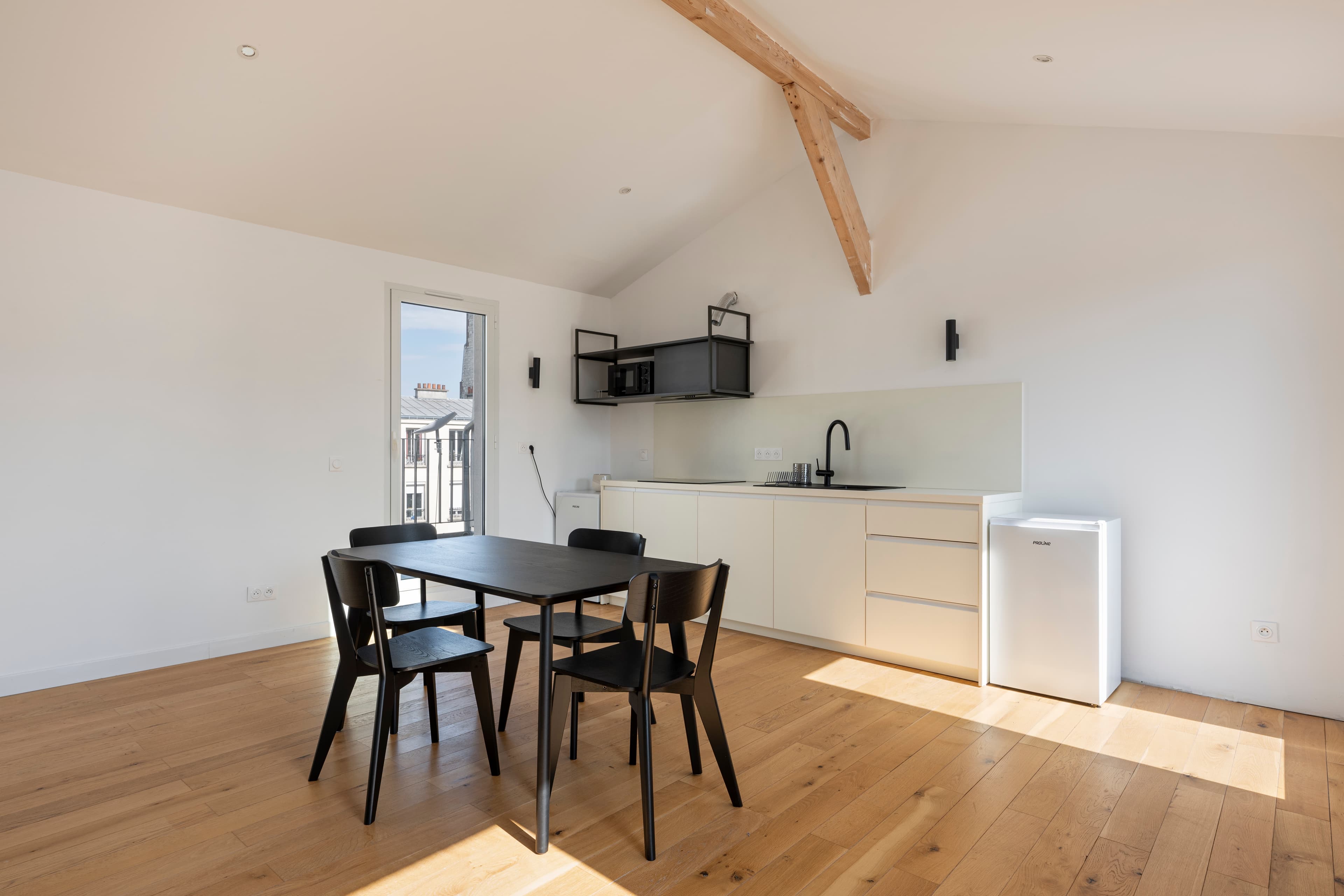 Picture of unit FR-18-009-008-001